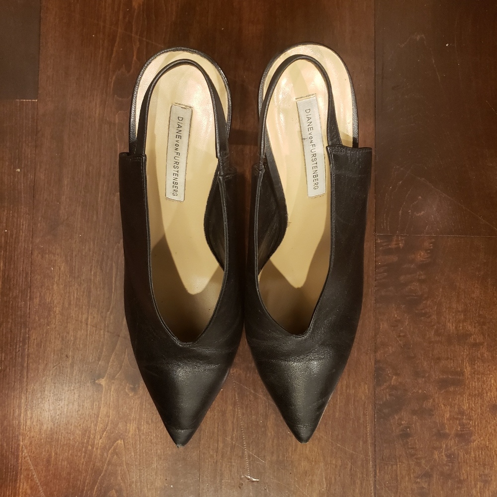 DVF Black Leather Pointed-toe Slingback Pumps 9.5